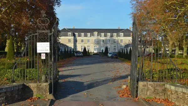 Artisan Monte Escalier Pose monte escalier La Montagne