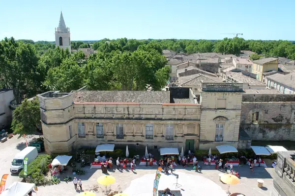 Artisan Monte Escalier Pose monte escalier Marsillargues