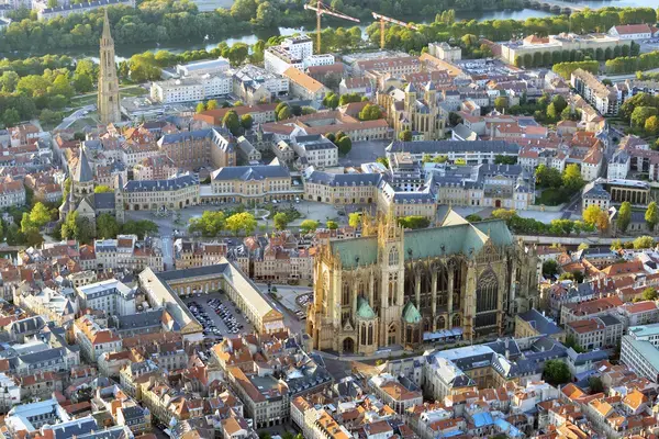 Artisan Monte Escalier Pose monte escalier Metz