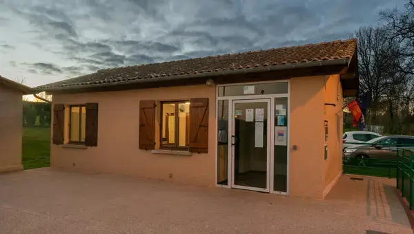 Artisan Monte Escalier Pose monte escalier Saint-André