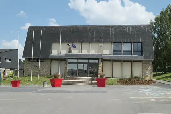 Artisan Monte Escalier Pose monte escalier Saint-Berthevin